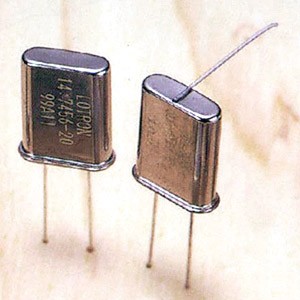 Standard HC - 49 / U, Microprocessor Crystals DIP Type